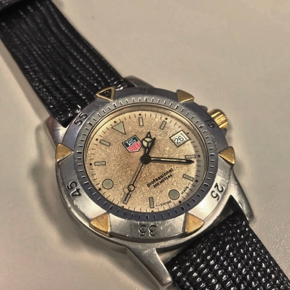 TAG Heuer watch - Picture 1 of 4